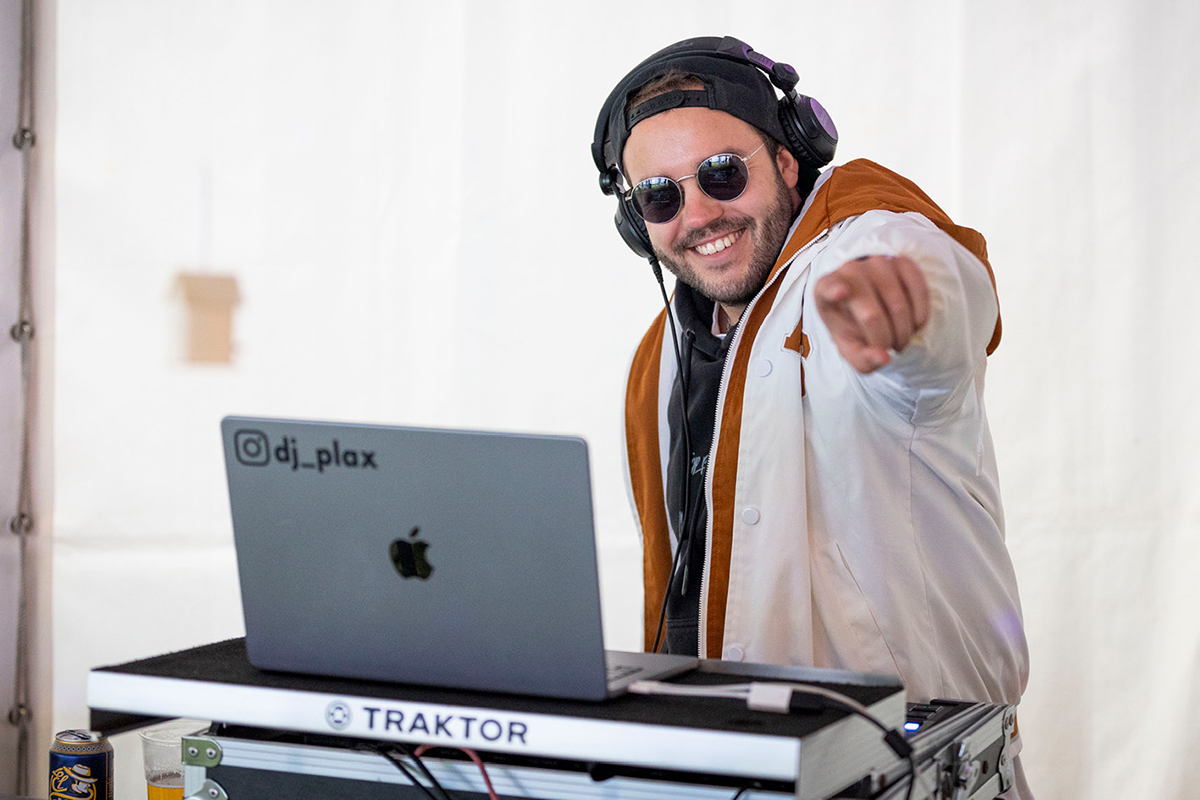 DJ Plax